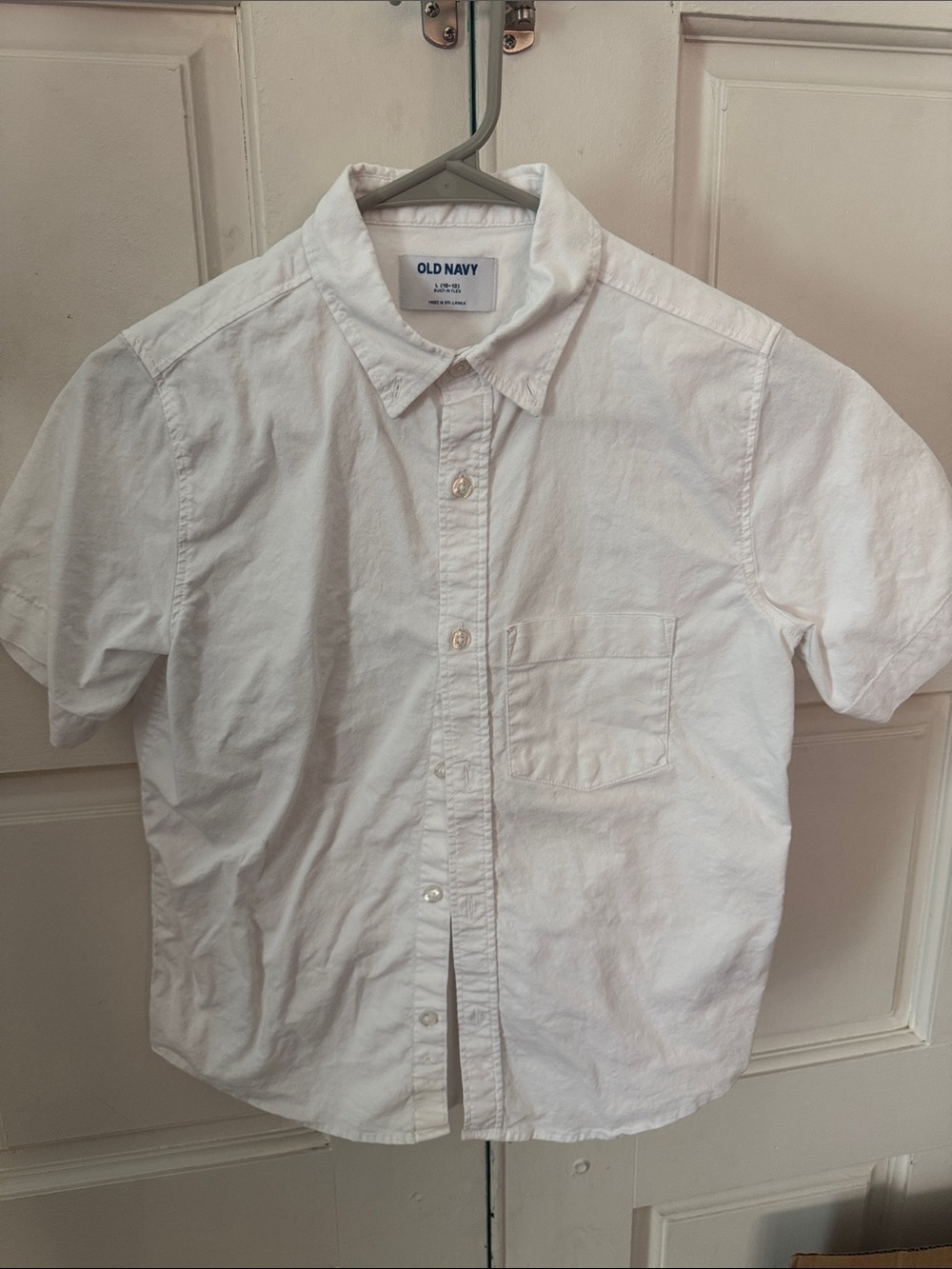Boys 10/12 Old Navy White Short Sleeve Button-Up Shirt with Chest Pocket